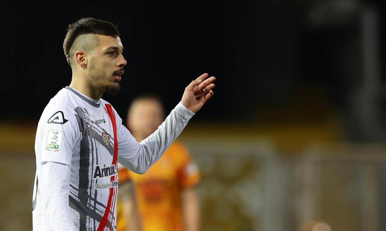 Gianluca Gaetano con la maglia della Cremonese 