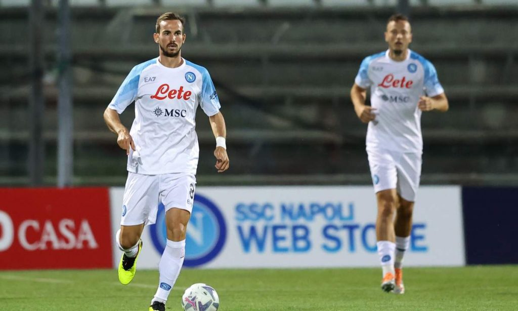 Fabian Ruiz e Rrahmani Napoli