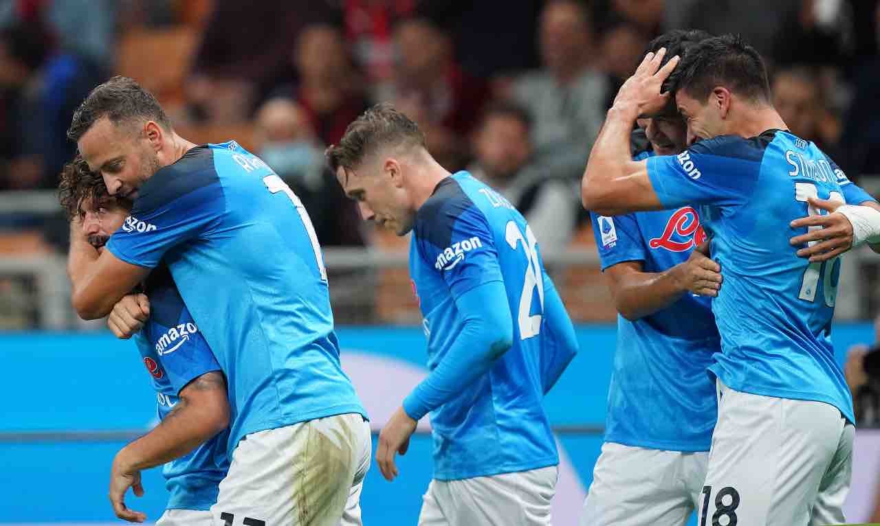 Il Napoli esulta al gol al Milan