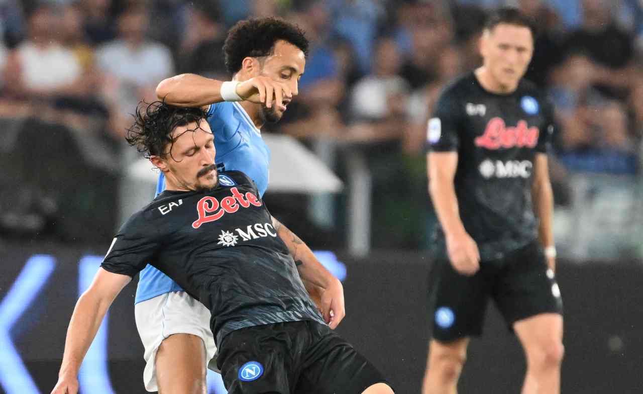 Mario Rui e Felipe Anderson in azione