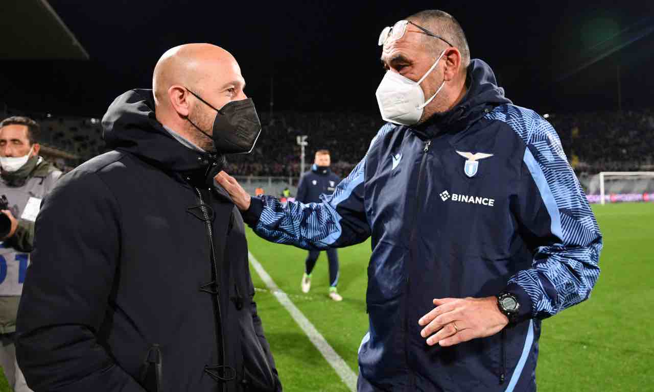 Sarri e Italiano si salutano