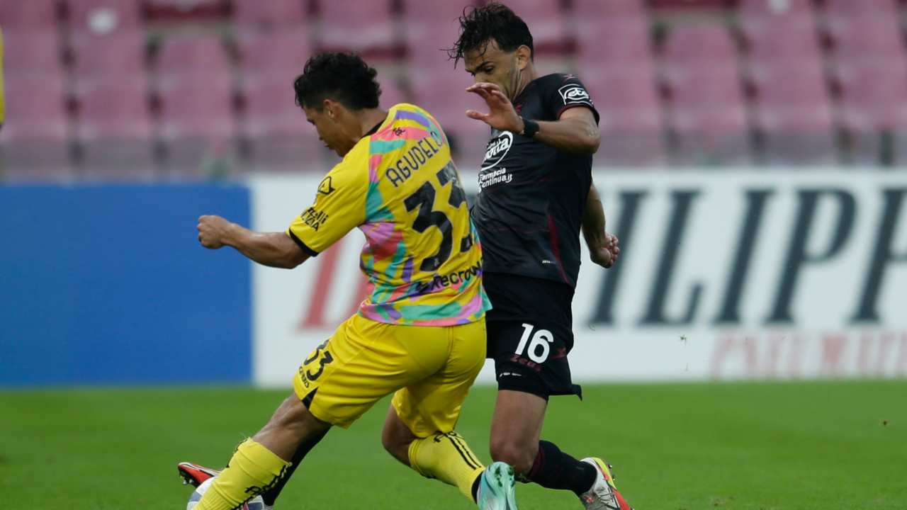 Radovanovic e Agudelo in campo Salernitana-Spezia