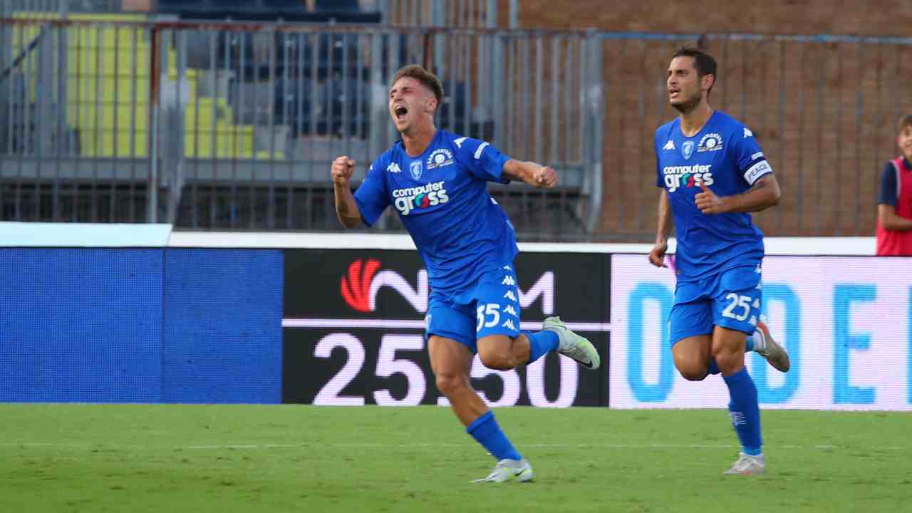 Baldanzi esulta dopo il gol al Sassuolo: il trequartista dell'Empoli è nel mirino del Napoli insieme al compagno di squadra Vicario