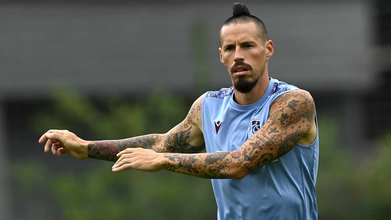 Hamsik in allenamento