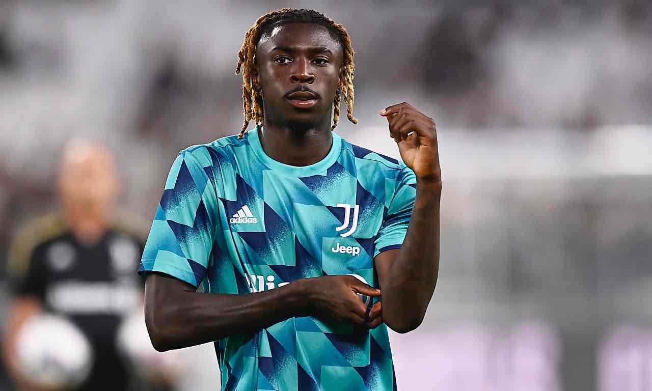 Kean in campo per il riscaldamento