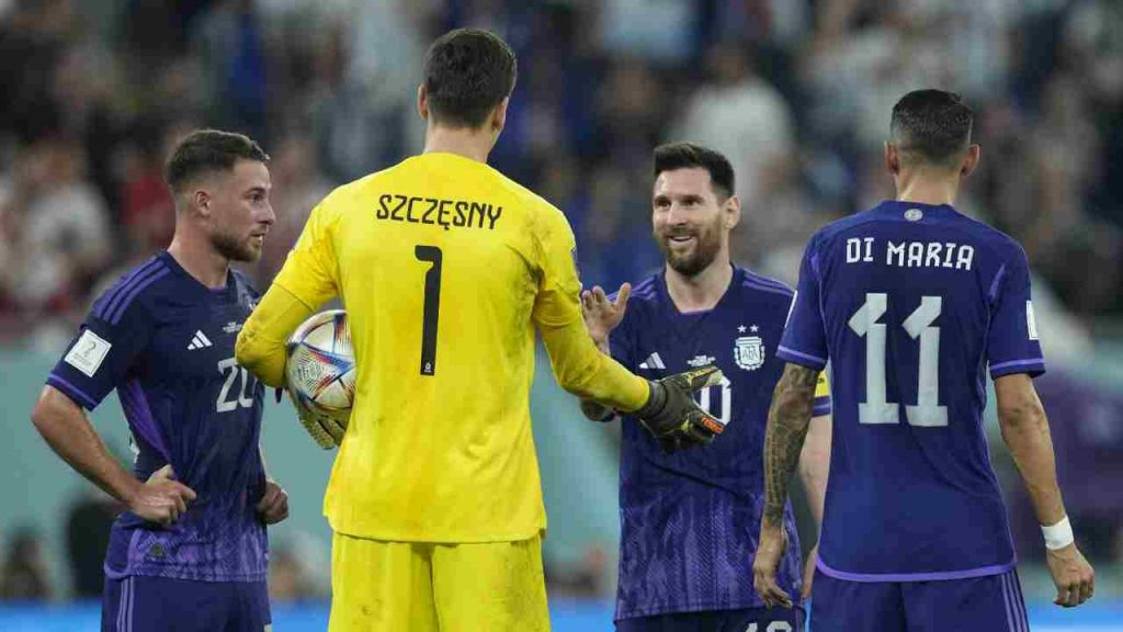 Szczesny con Messi