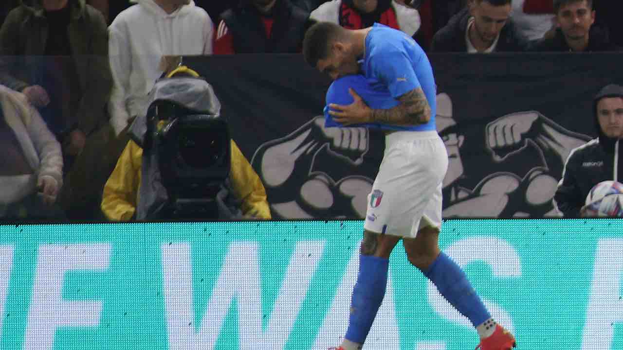 Giovanni Di Lorenzo esulta al gol