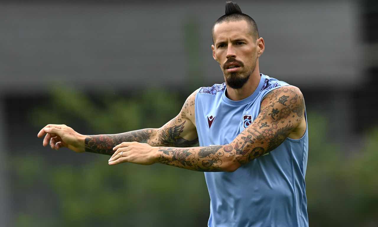 Hamsik si allena col Trabzonspor