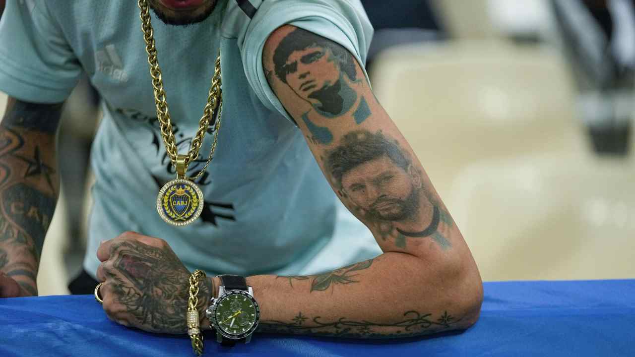 Maradona e Messi ancora paragonati