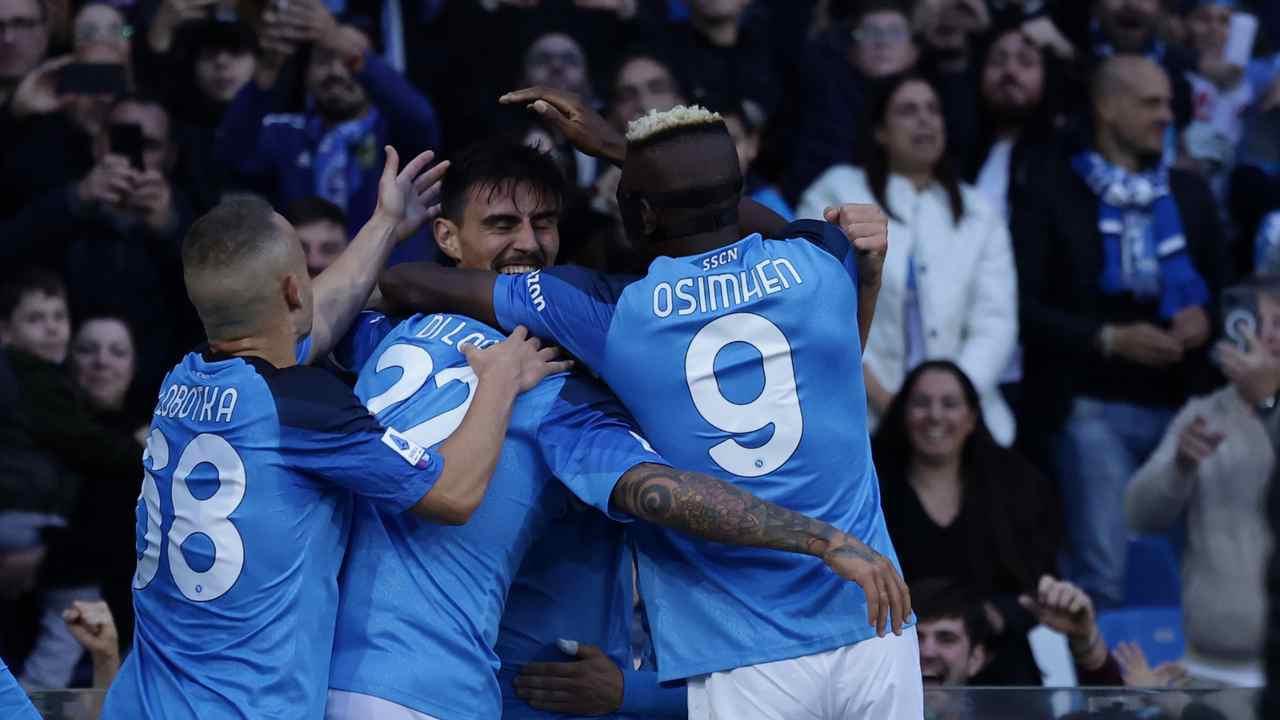 Giocatori del Napoli festeggiano