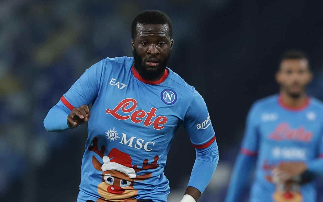 Ndombélé in campo Napoli