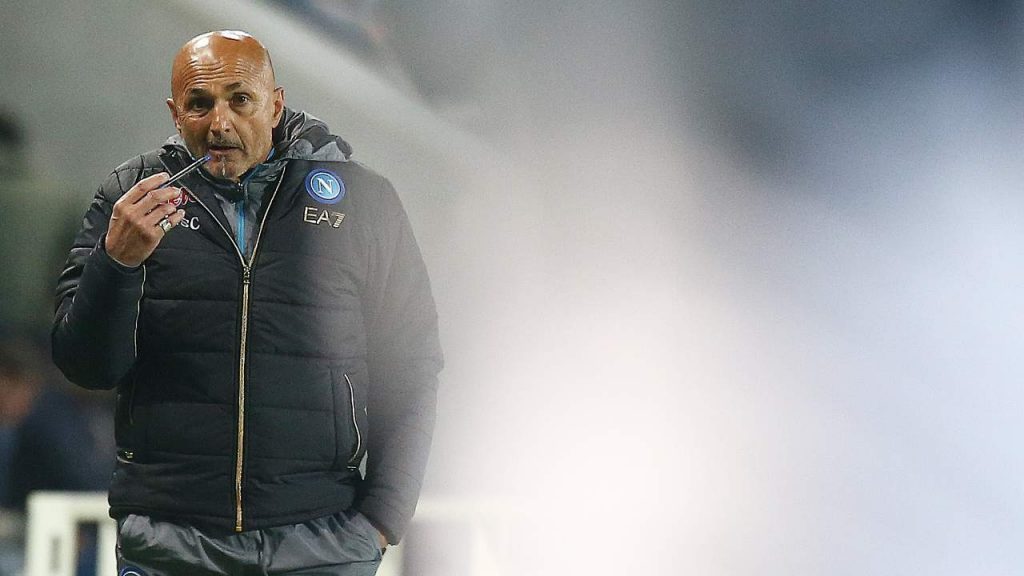 Spalletti pensieroso