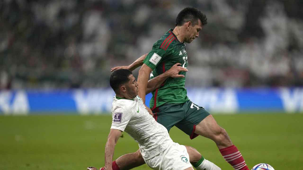 Hirving Lozano in azione