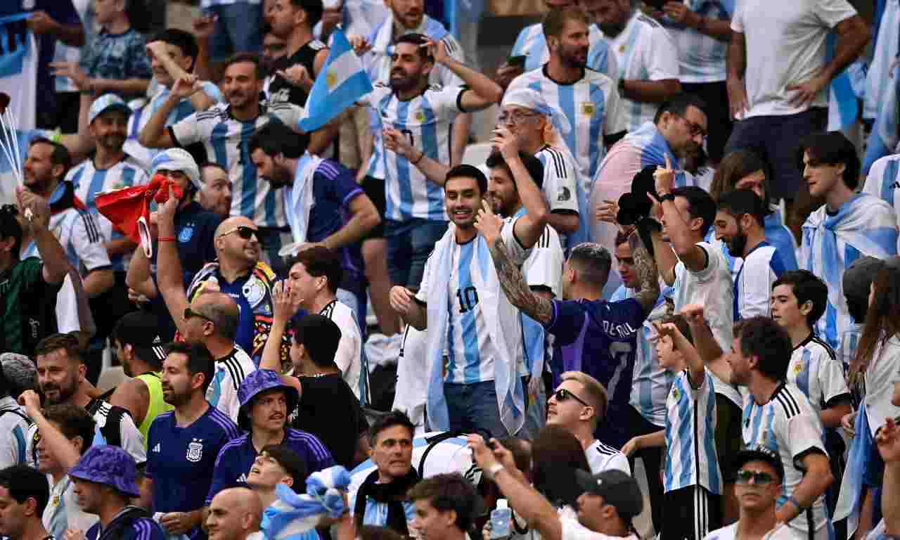 Argentina, tifosi sugli spalti