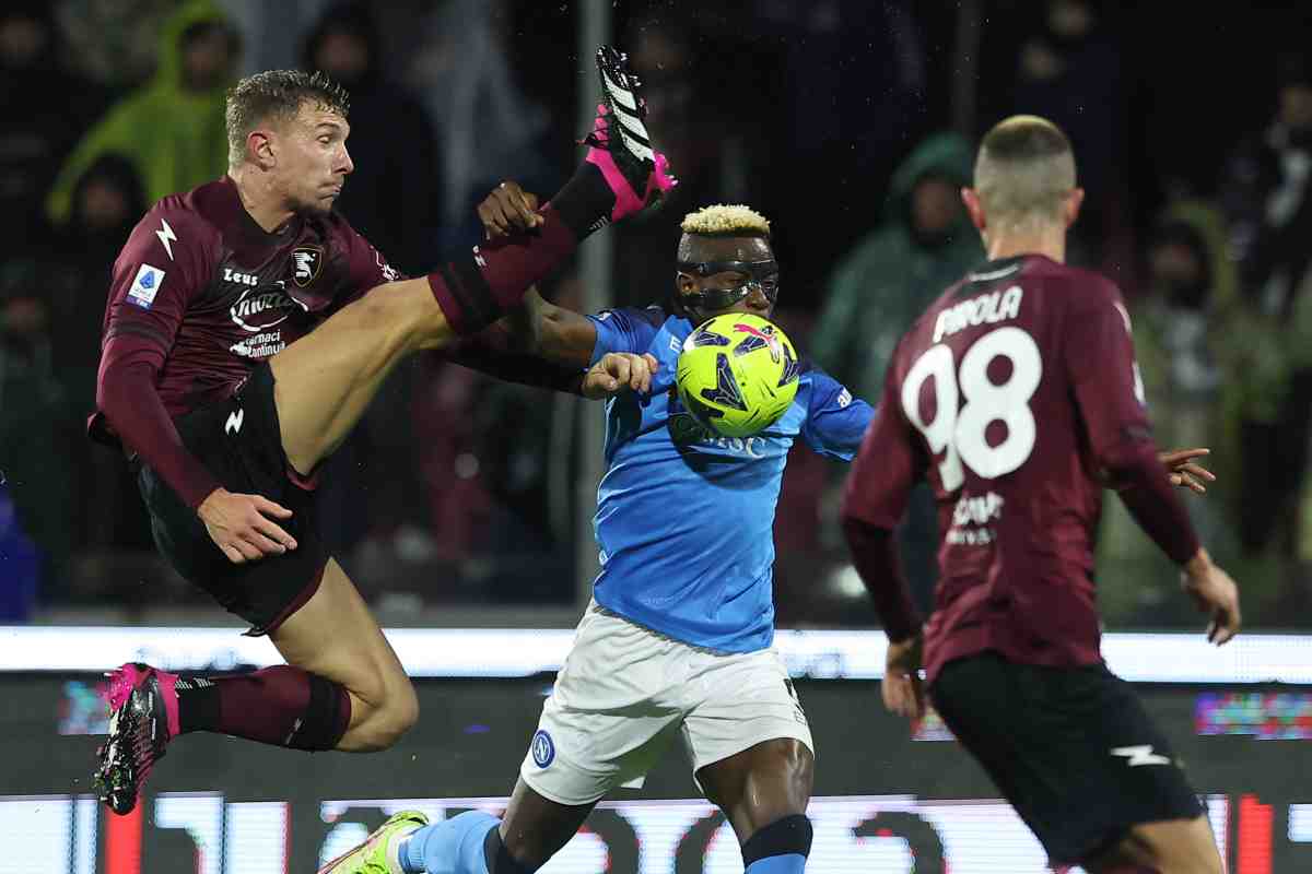 Scatto record per l'attaccante del Napoli Victor Osimhen