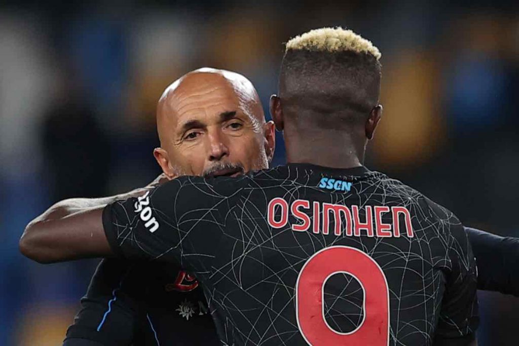 Spalletti e Osimhen si abbracciano