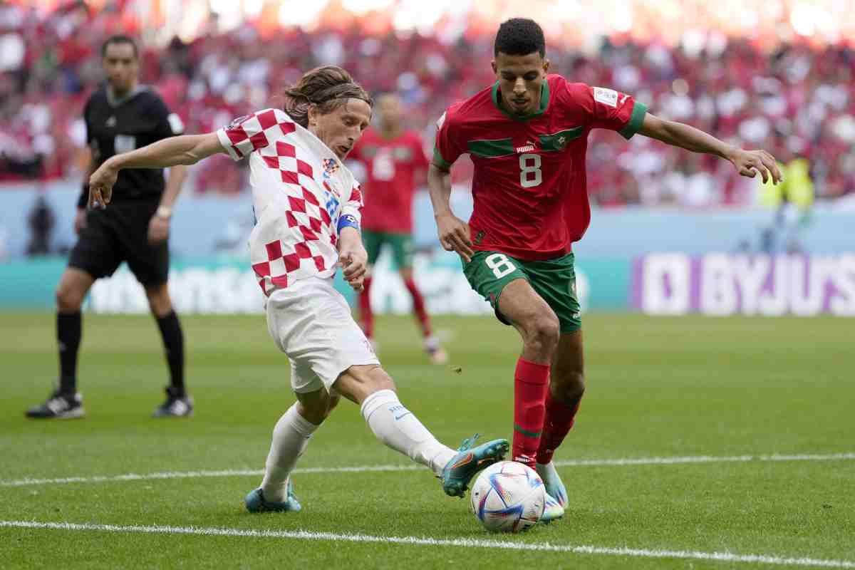 Ounahi in campo contro Modric Marocco