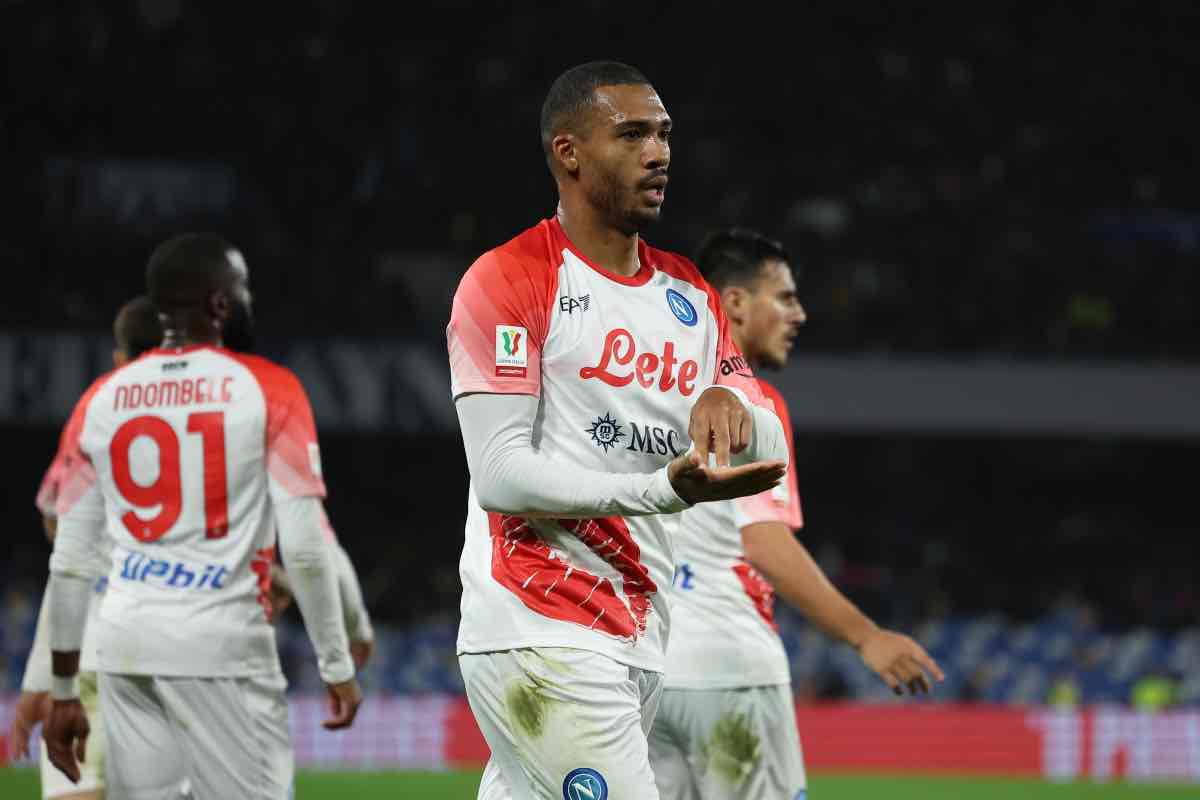 Juan Jesus esulta col Napoli