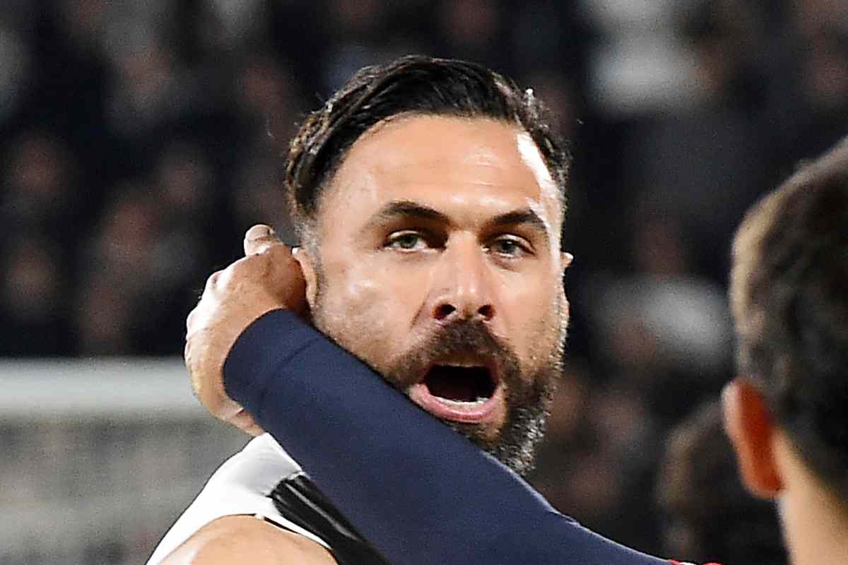 Napoli, primo piano di Sirigu