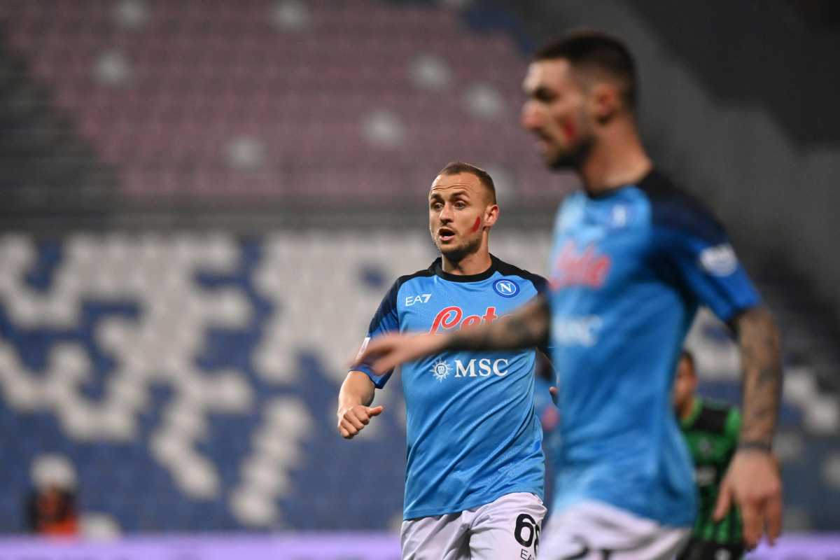 Politano e Lobotka in campo Napoli