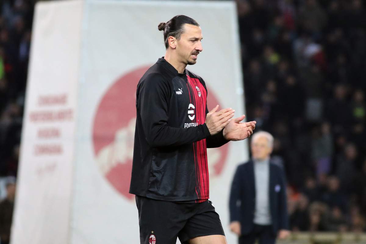 Ibrahimovic si riscalda 