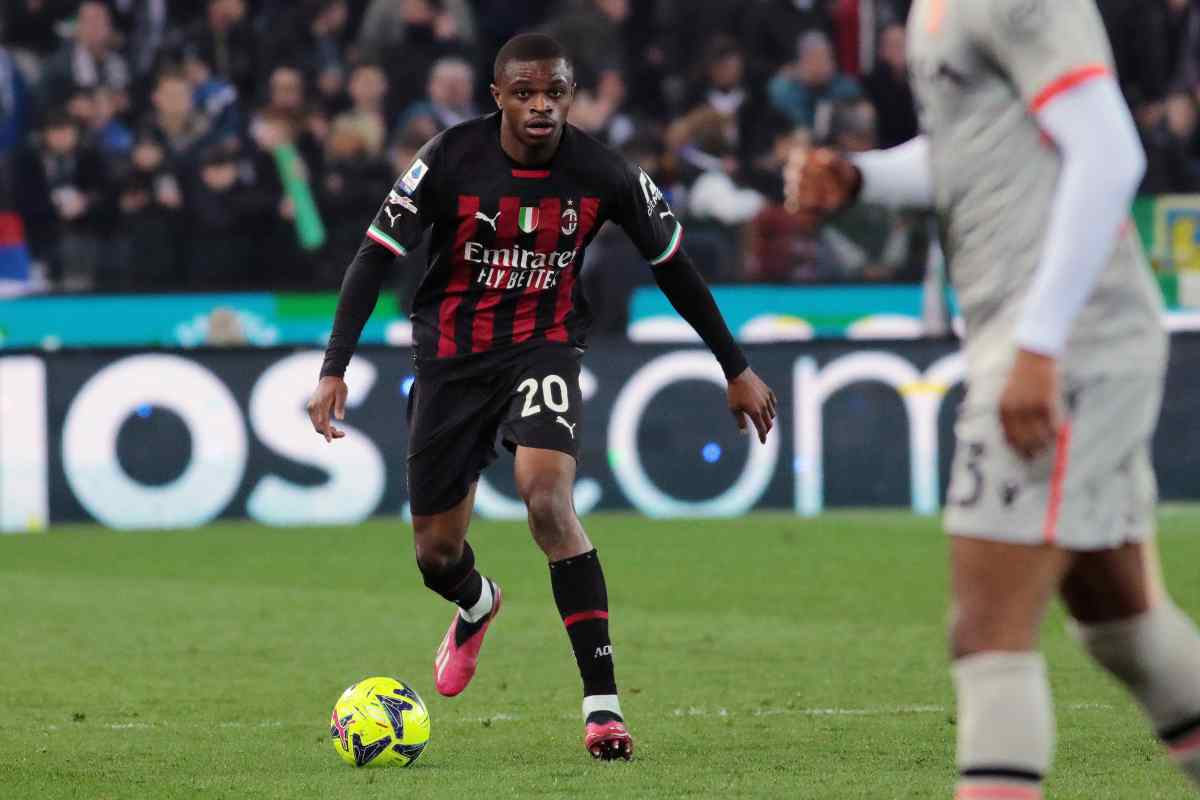 Kalulu si è fatto male in nazionale: oggi rientra a Milano, a rischio la gara con il Napoli