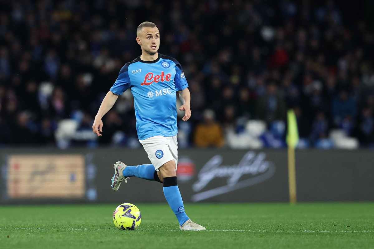 Lobotka in campo Napoli 