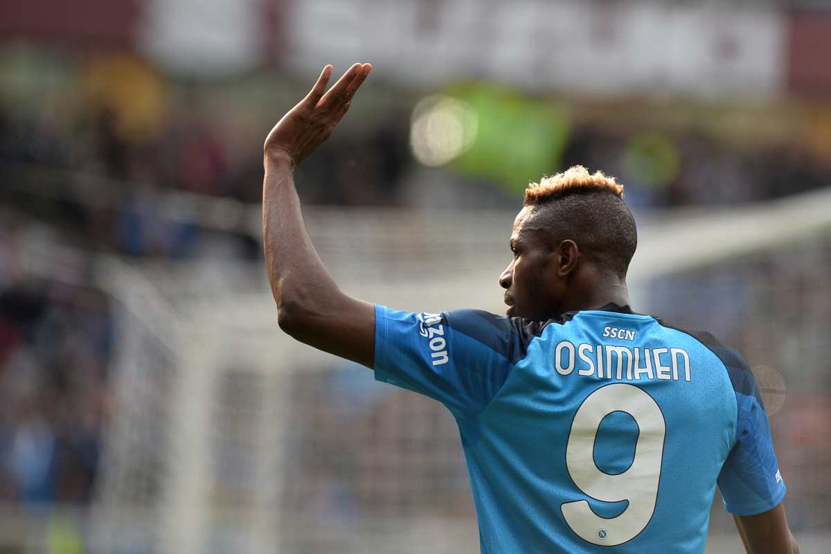 Osimhen potrebbe salutare il Napoli in estate: il Manchester United prepara una "un'offerta irrifiutabile" 