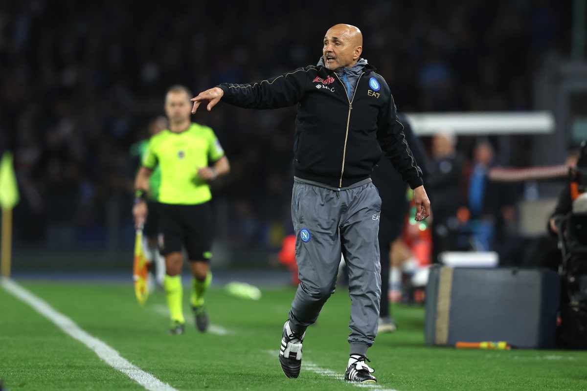 Spalletti dà indicazioni 