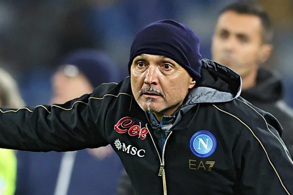 Spalletti pensieroso: il Napoli giocherà domenica 21 maggio alle 18 contro l'Inter