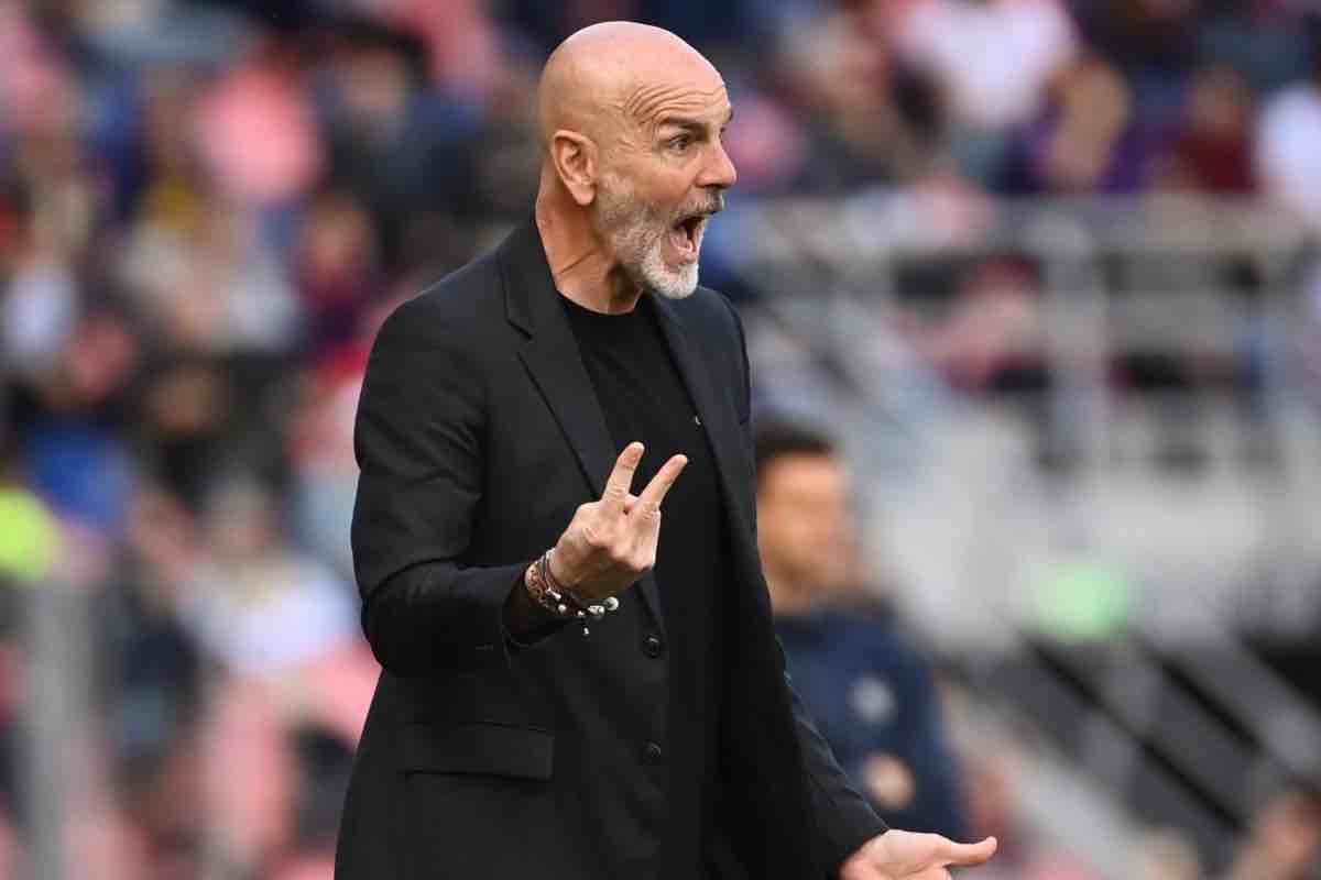 Stefano Pioli urla in campo 