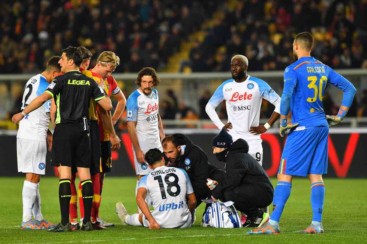 Simeone infortunato in campo 