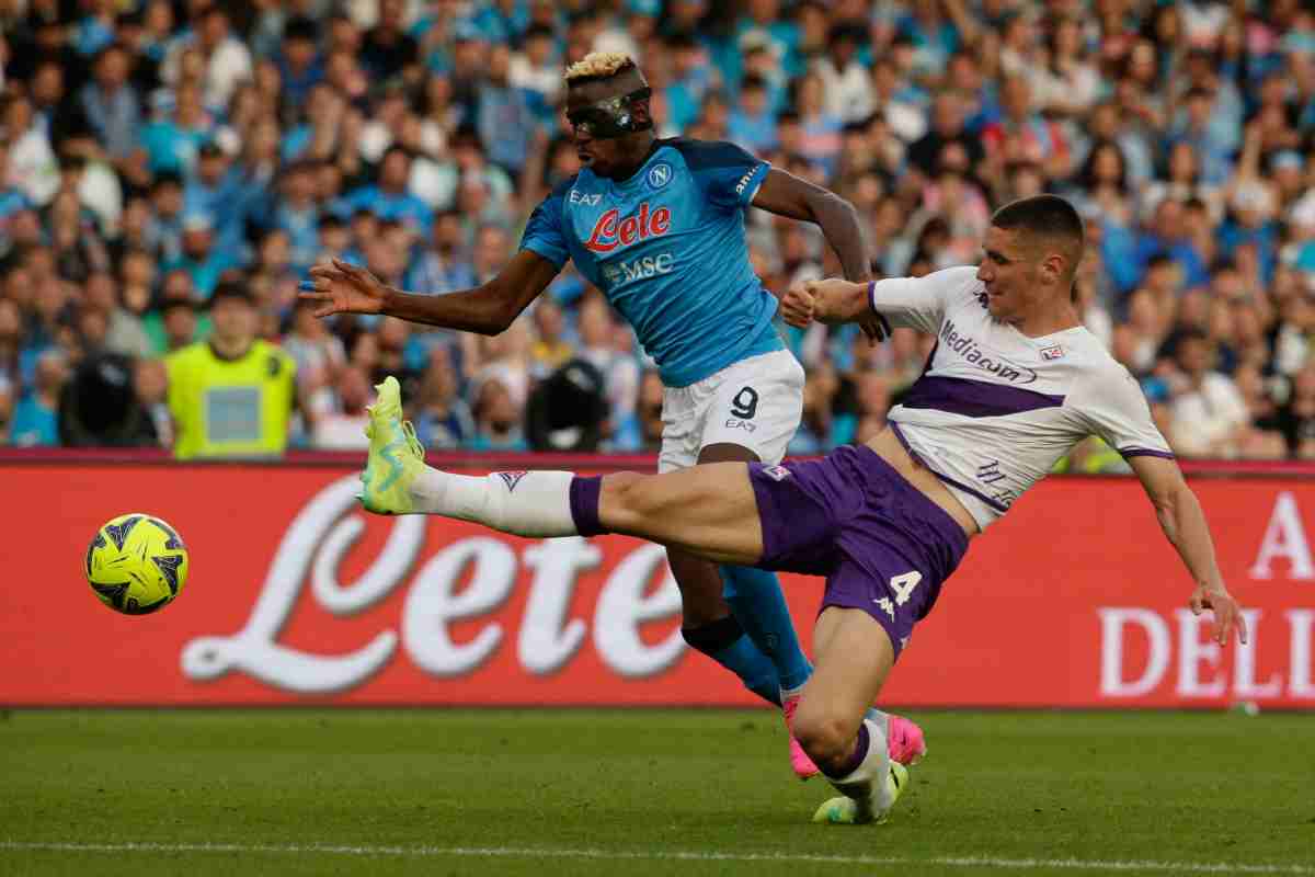 Osimhen contro la Fiorentina 