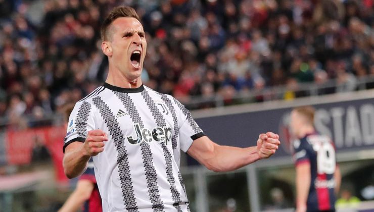 Arkadiusz Milik. Dietrofront Juve