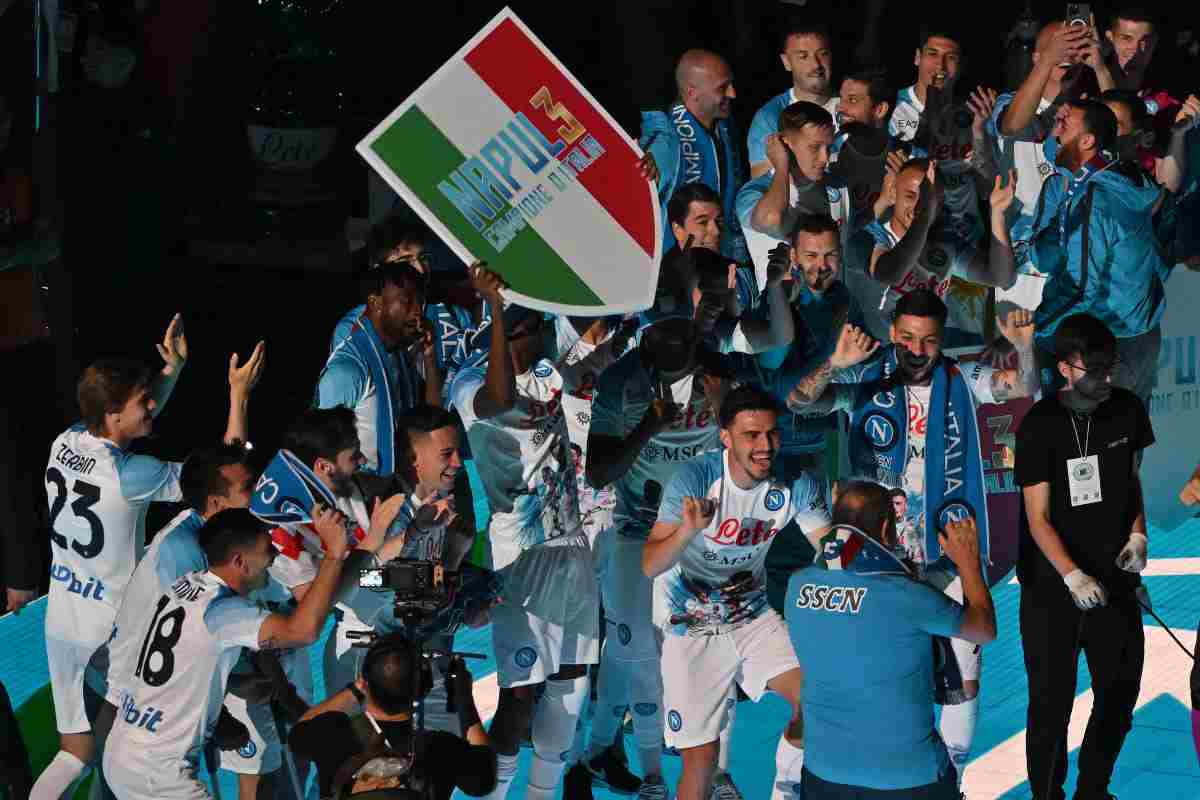 iniziativa tifosi napoli