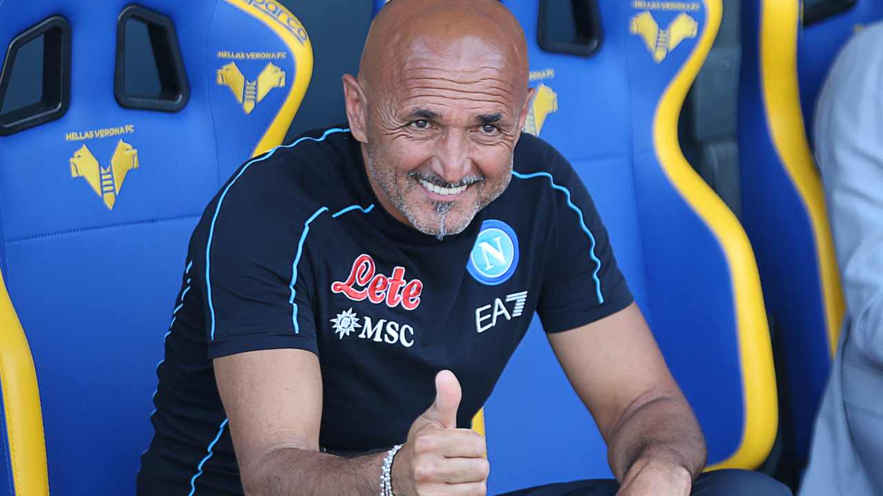 Spalletti fa segno okay