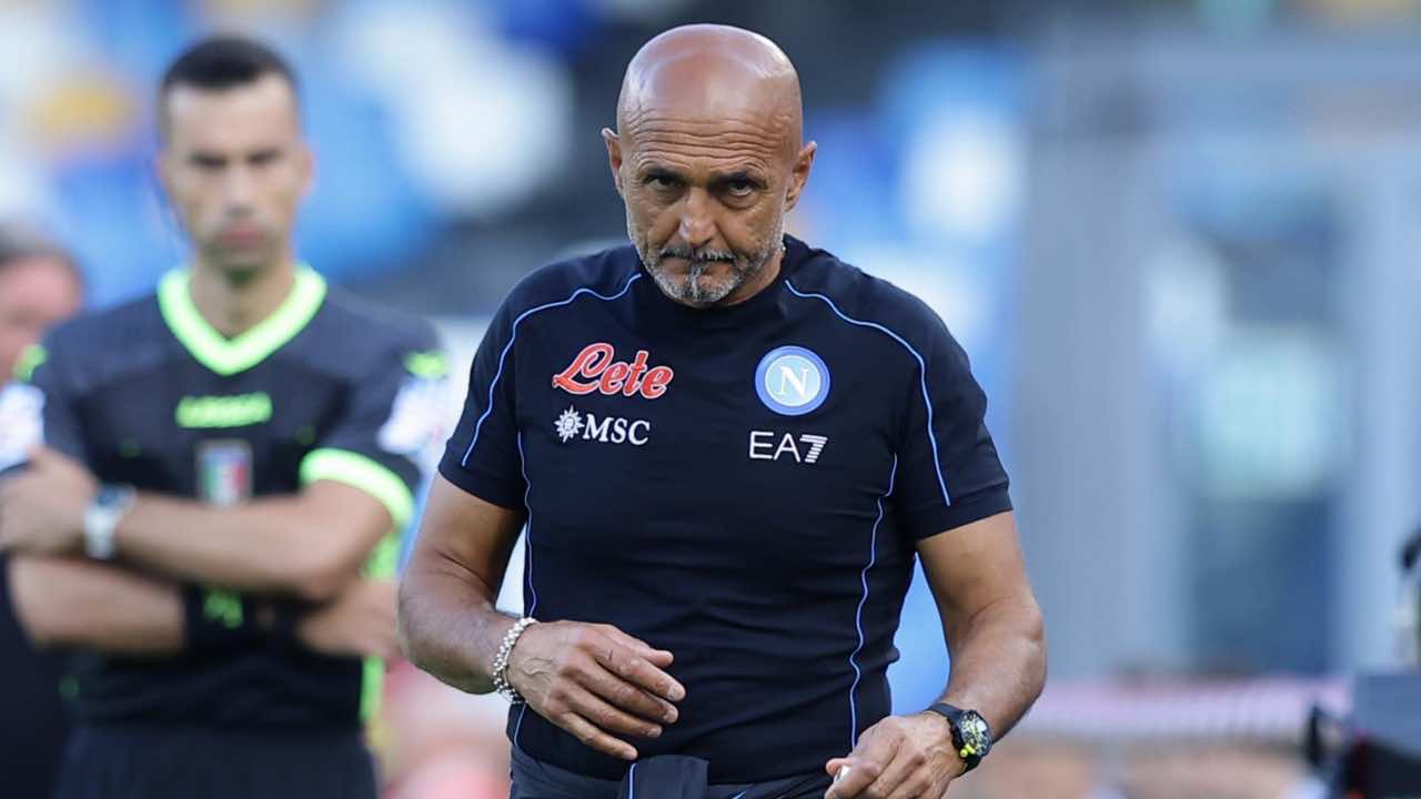 Luciano Spalletti pensieroso