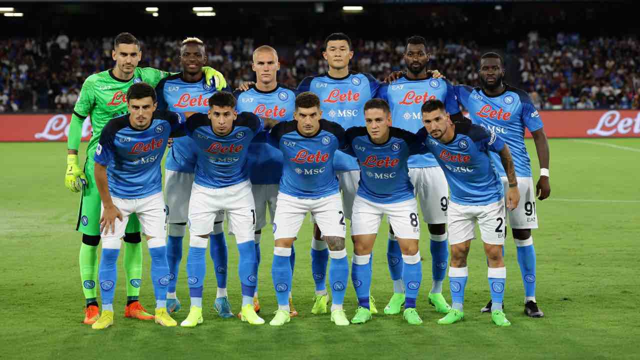 Squadra del Napoli in campo