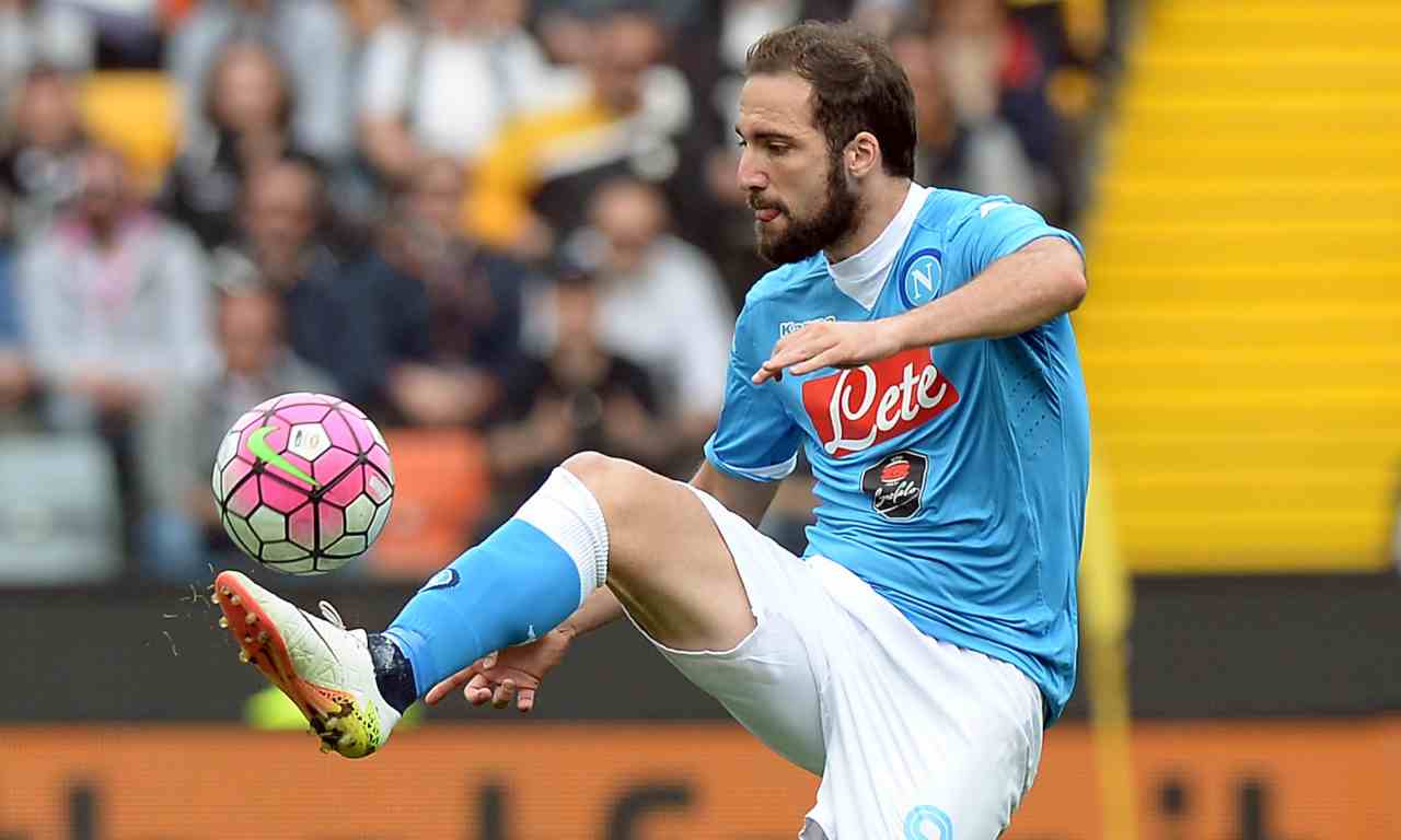 Napoli, Higuain in azione