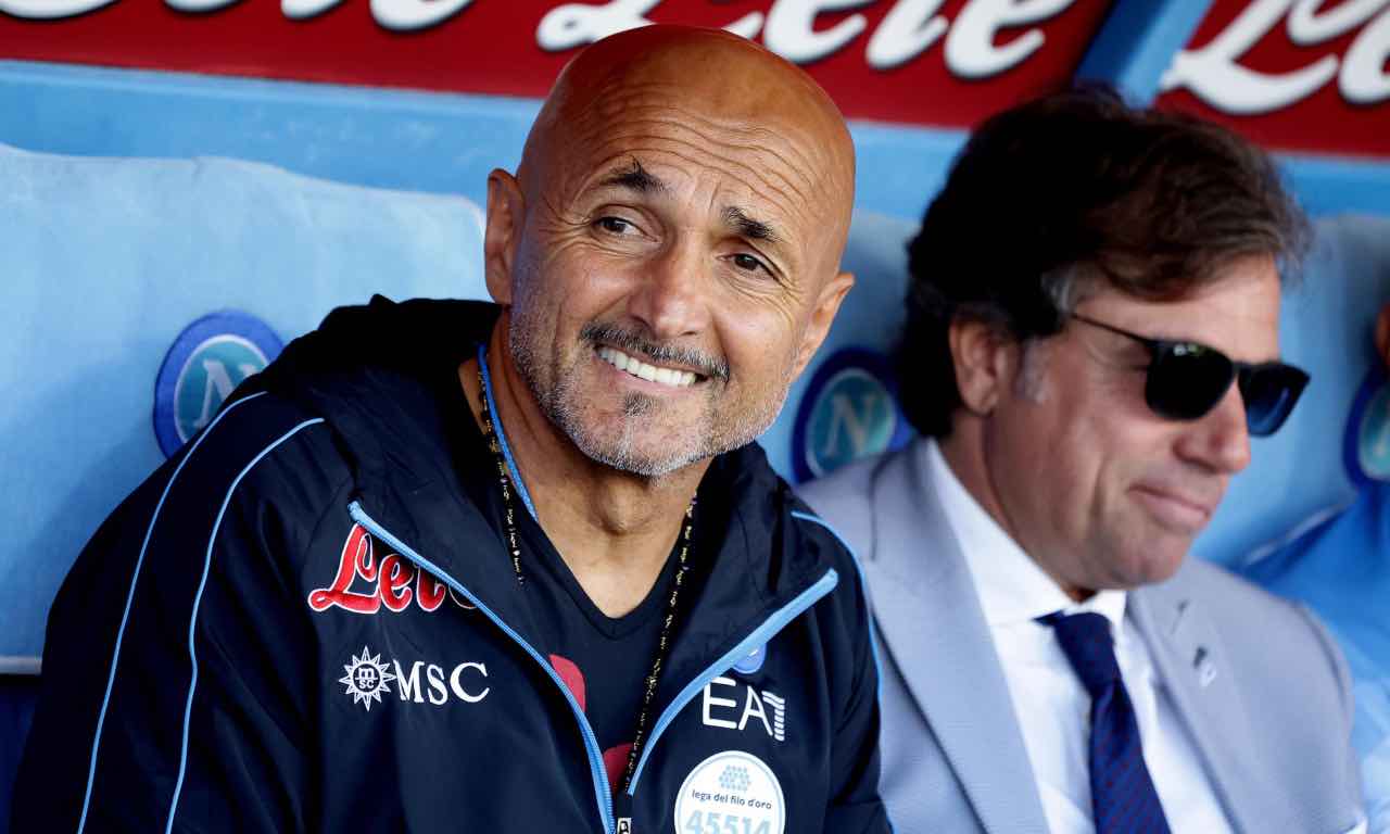 Spalletti sorridente