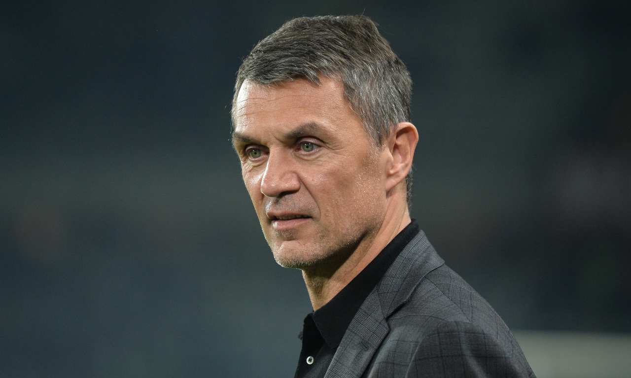 Milan, Maldini osserva