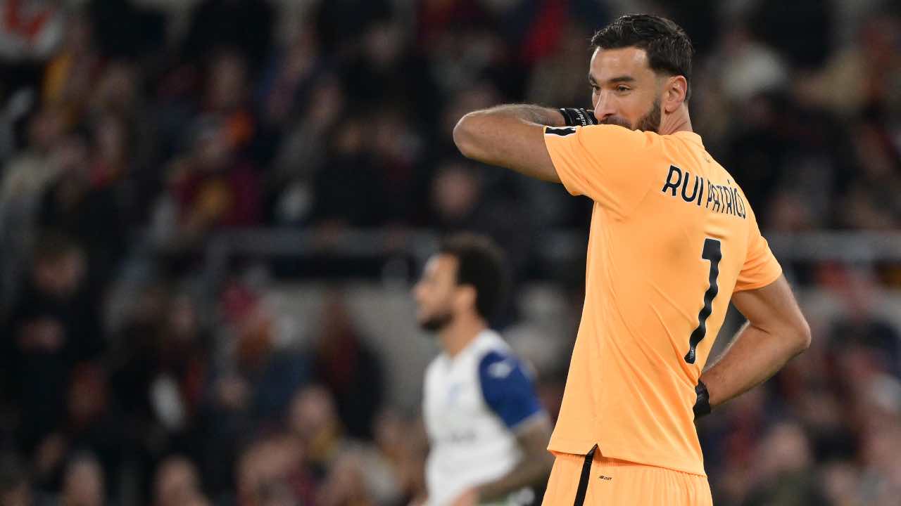 Rui Patricio pensieroso