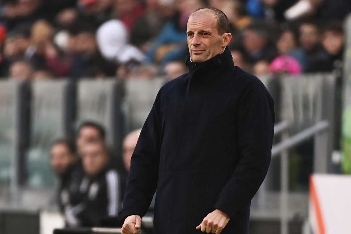 Allegri a bordocampo Juventus