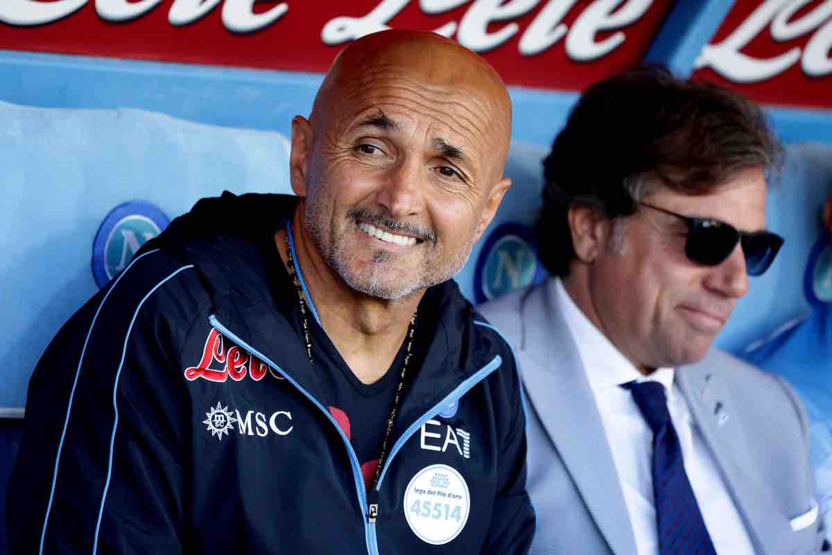 Spalletti sorridente