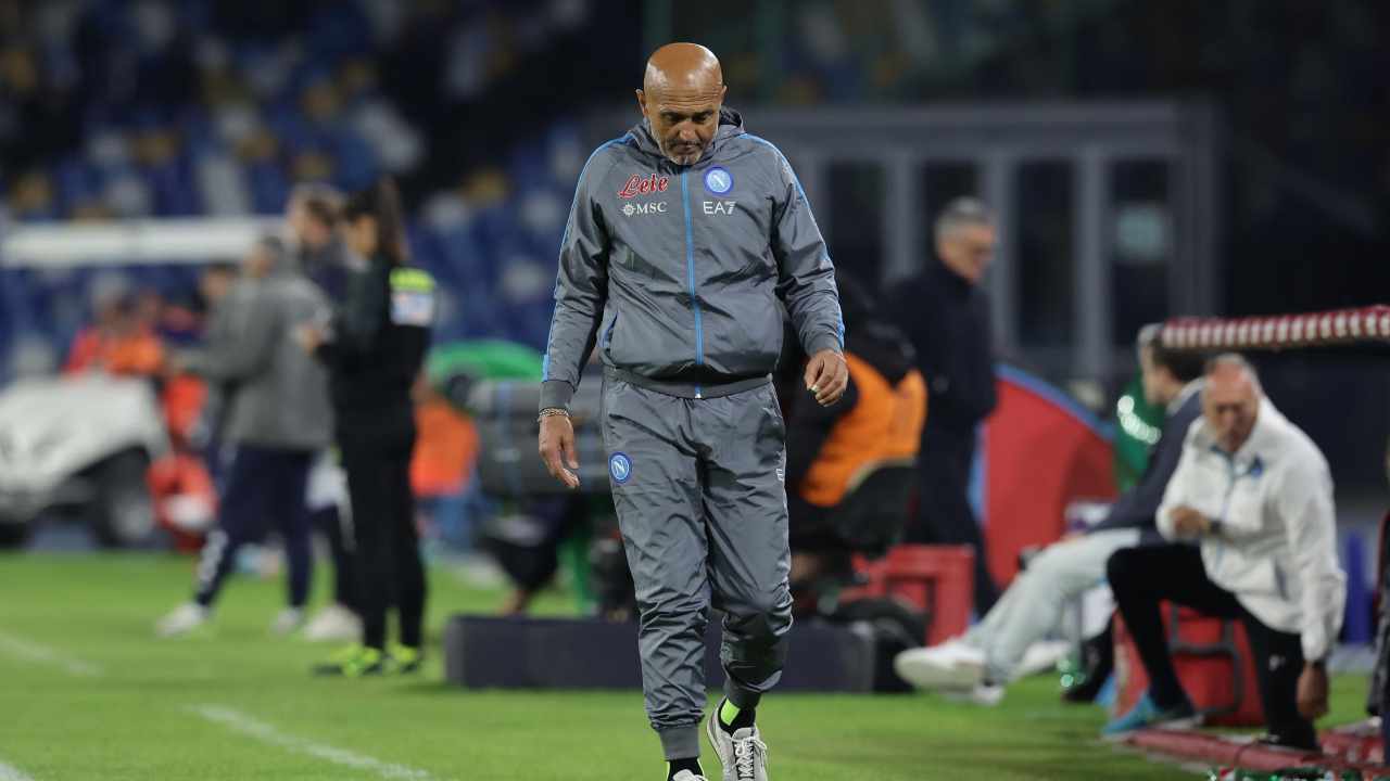 Spalletti cammina a testa bassa Napoli