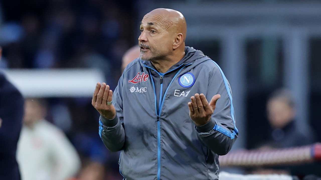 Spalletti pensieroso