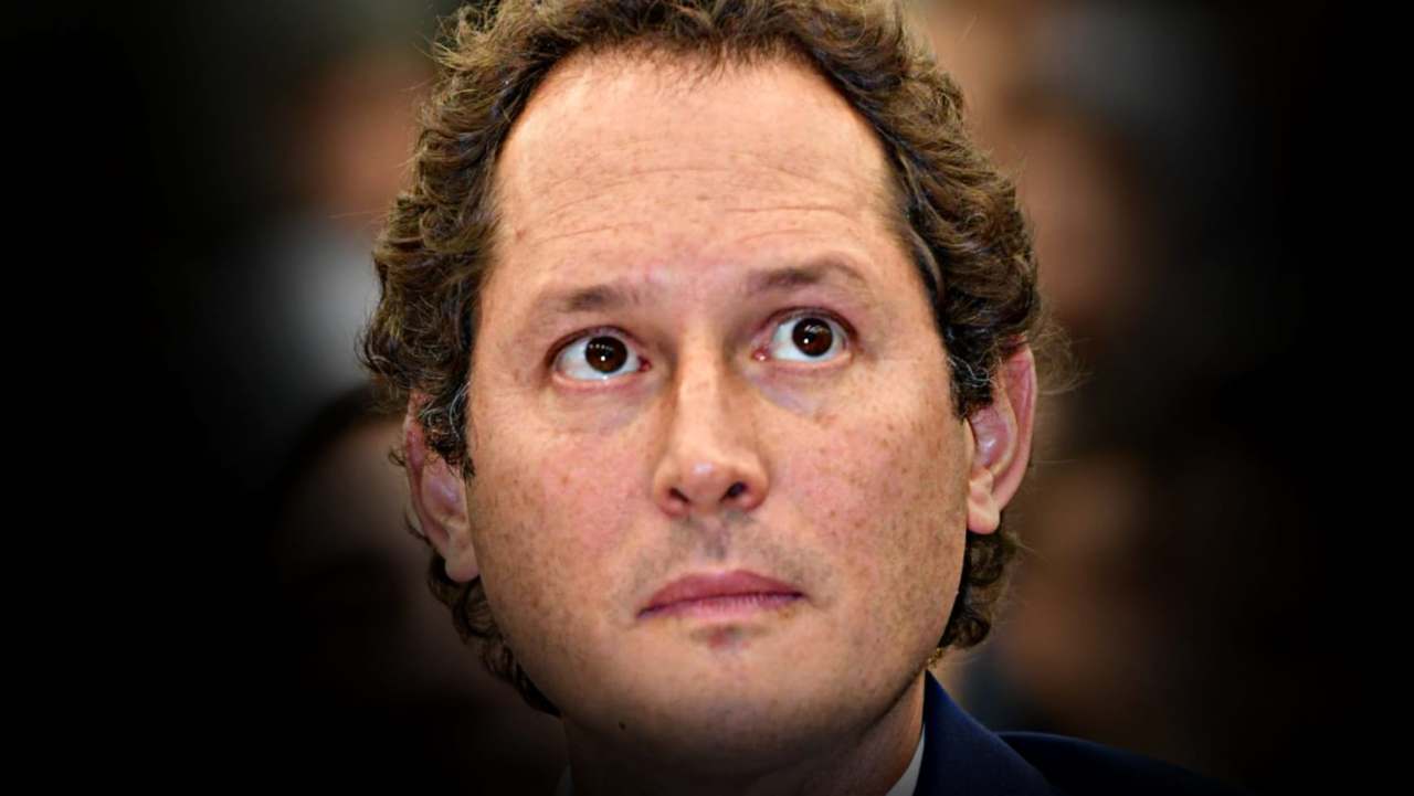 Juventus, primo piano di John Elkann