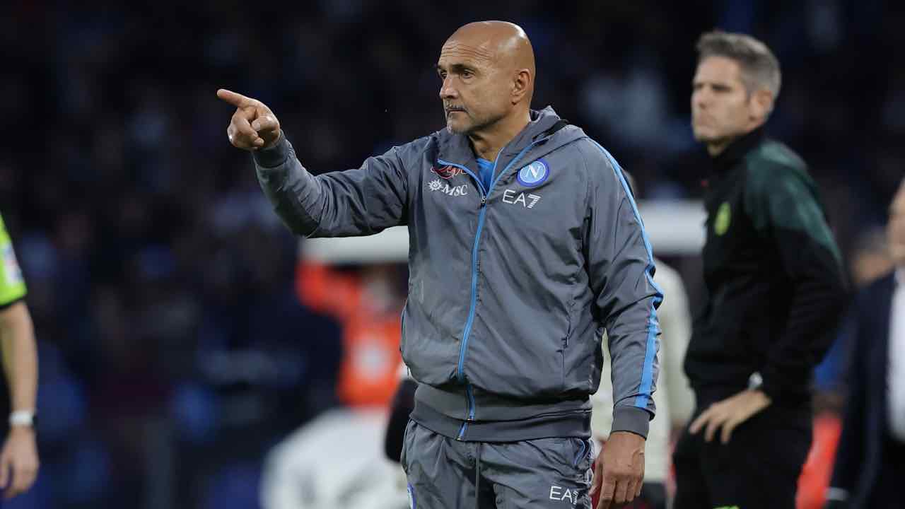 Luciano Spalletti pensieroso