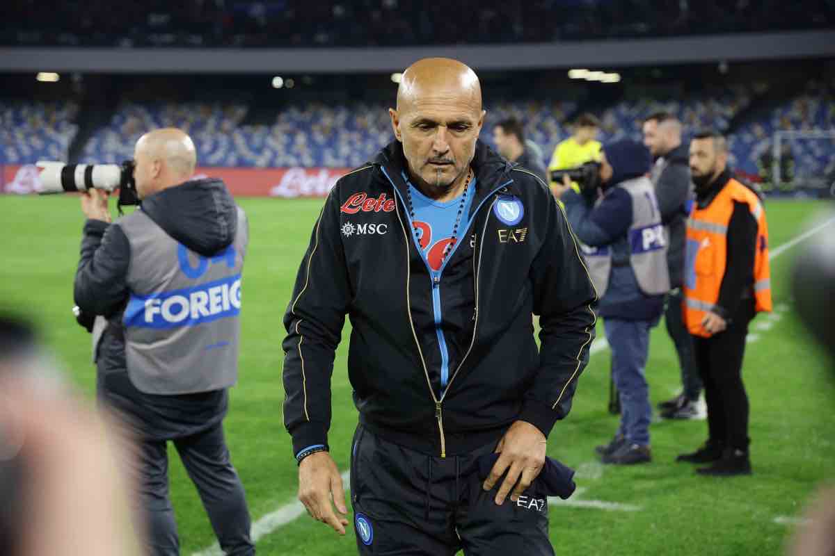 Luciano Spalletti pensieroso