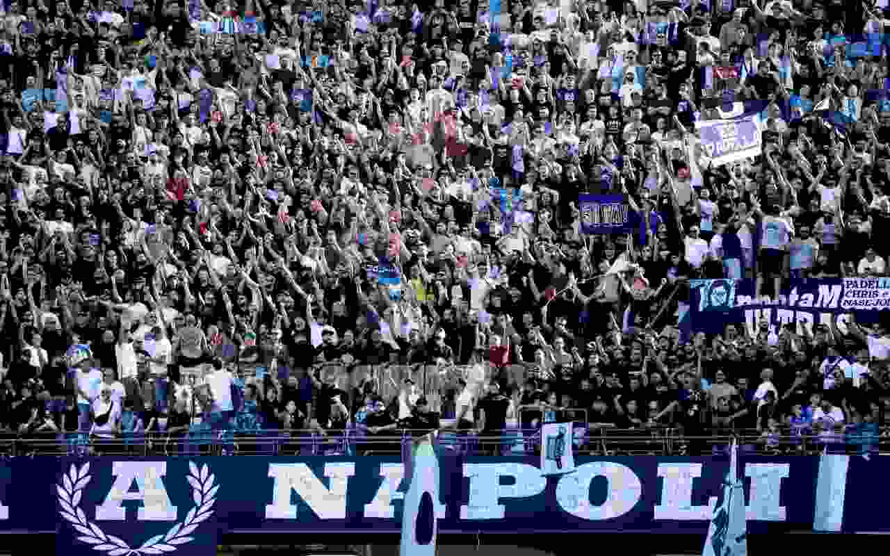 tifosi napoli stadio